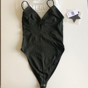 Good American Olive Cami Bodysuit